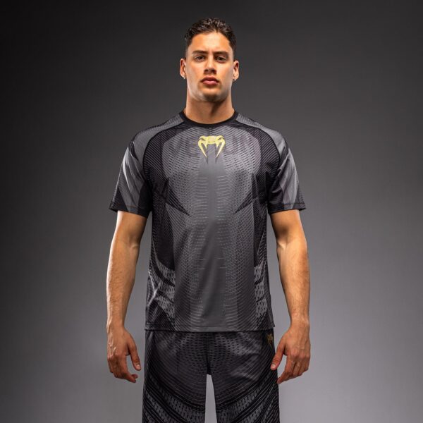 Футболка Venum Galactic 3.0 Dry Tech - Black/Gold