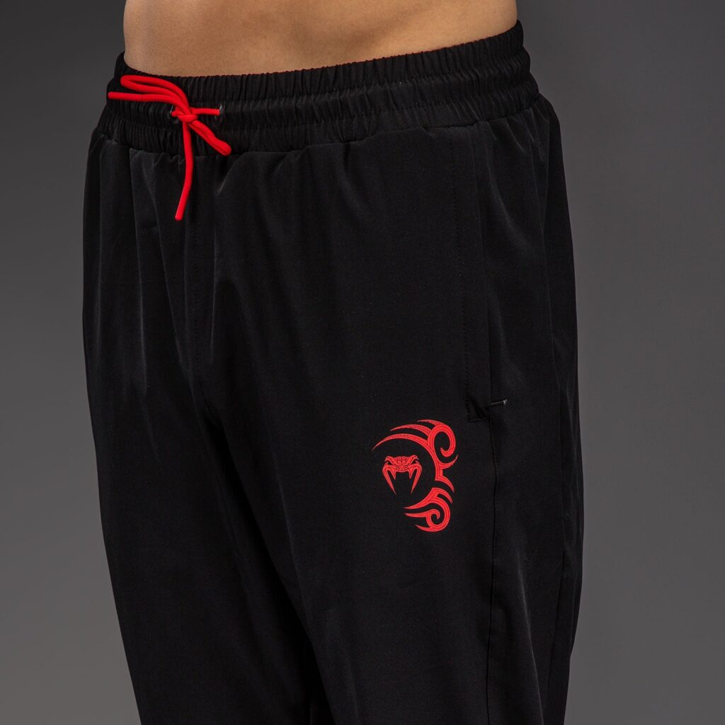 Штаны Venum x Mike Tyson Tiger s - Deep Black/Intense Red