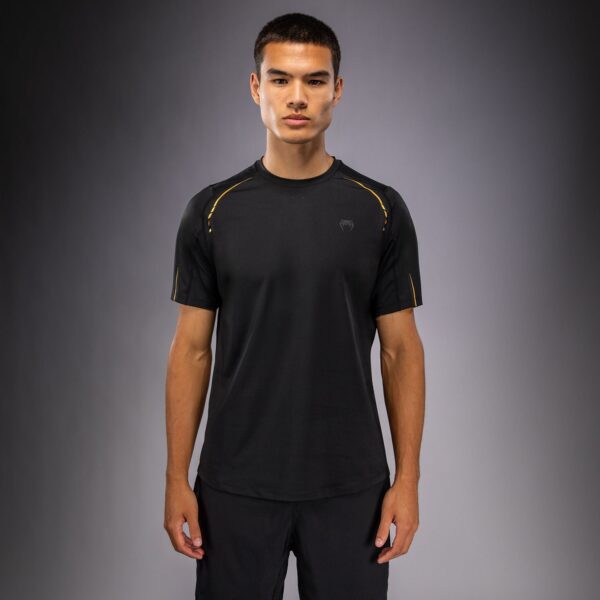 Футболка Venum G-Core Dry Tech - Black/Gold