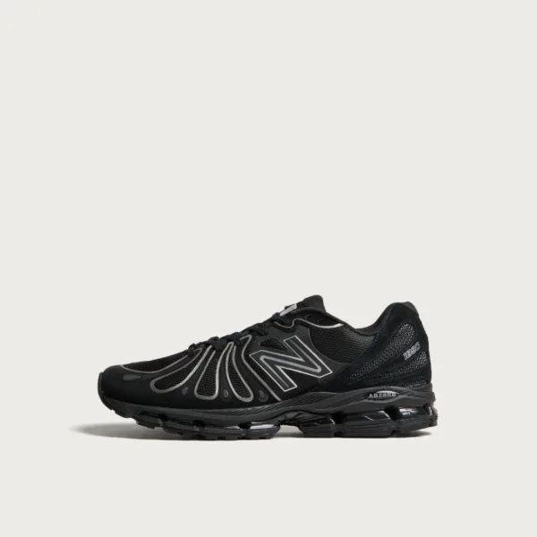 Кроссовки New Balance 1890