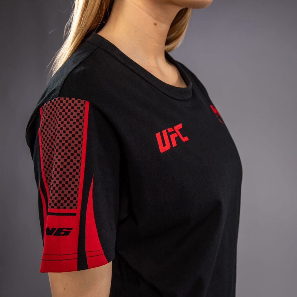 Шорты Venum UFC Unity by Venum Authentic Fight Week Women's Sleeve T-Shirt - Black