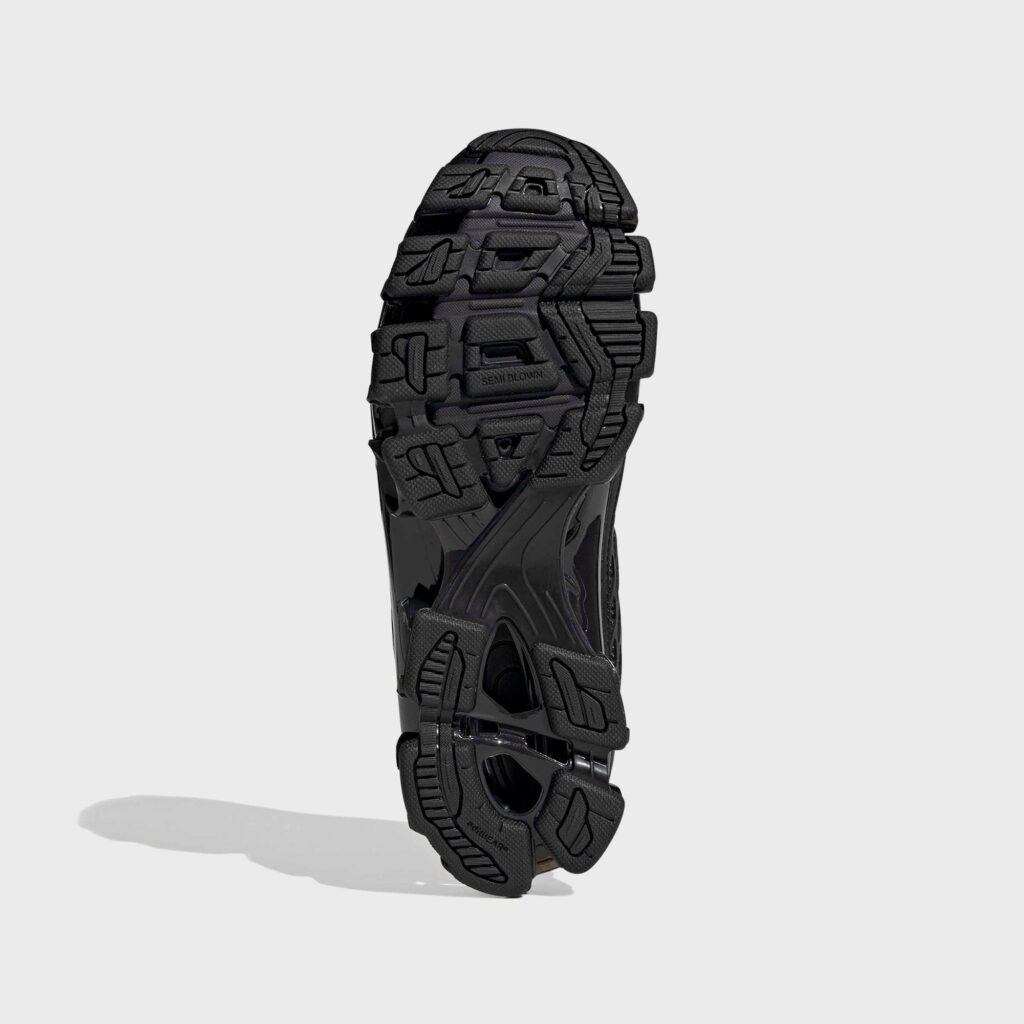 Кроссовки adidas Megaride F50 - Core Black / Iron Metallic