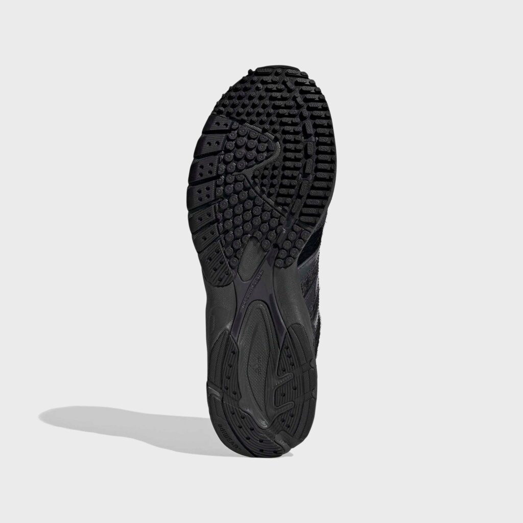 Кроссовки adidas WMNS Adizero Adios OG - Core Black / Carbon