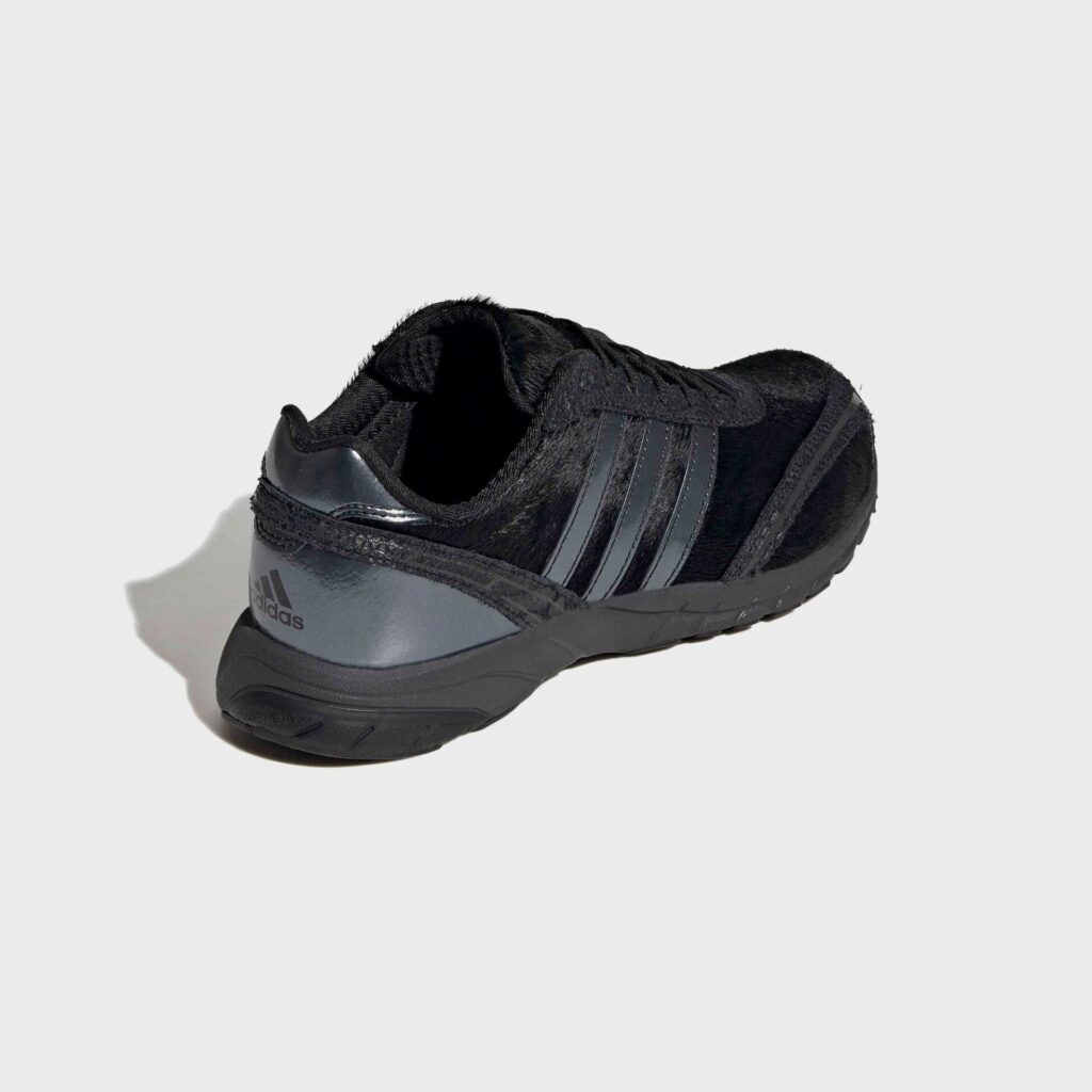 Кроссовки adidas WMNS Adizero Adios OG - Core Black / Carbon