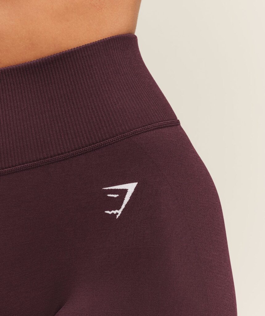 Леггинсы Gymshark Relay Seamless High-Rise Shorts - Cherry Purple