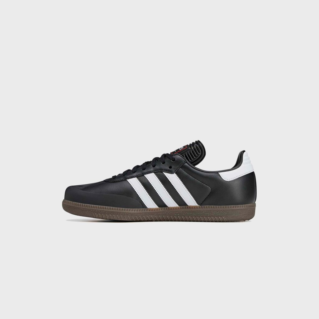 Кроссовки adidas x BAPE Samba - Core Black / White / Gum