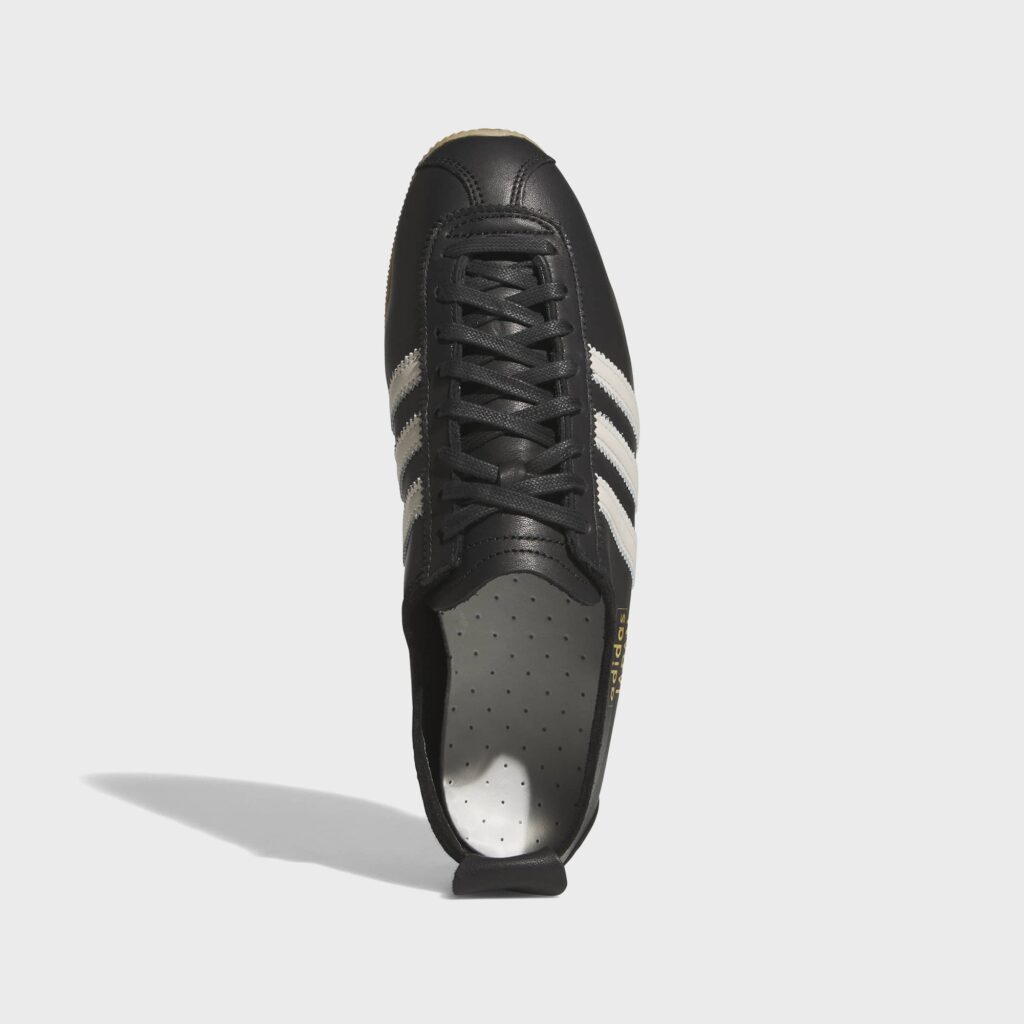 Кроссовки adidas Japan - Core Black / Alumina / Gold Metallic