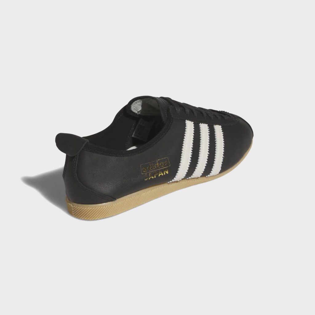 Кроссовки adidas Japan - Core Black / Alumina / Gold Metallic