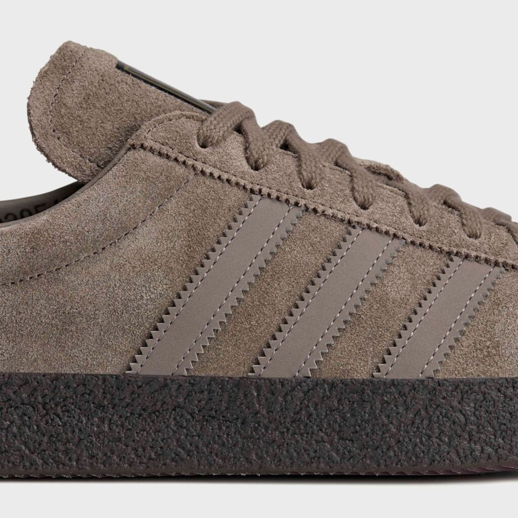 Кроссовки adidas Mendacino II SPZL - Blanch Brown / Shadow Red