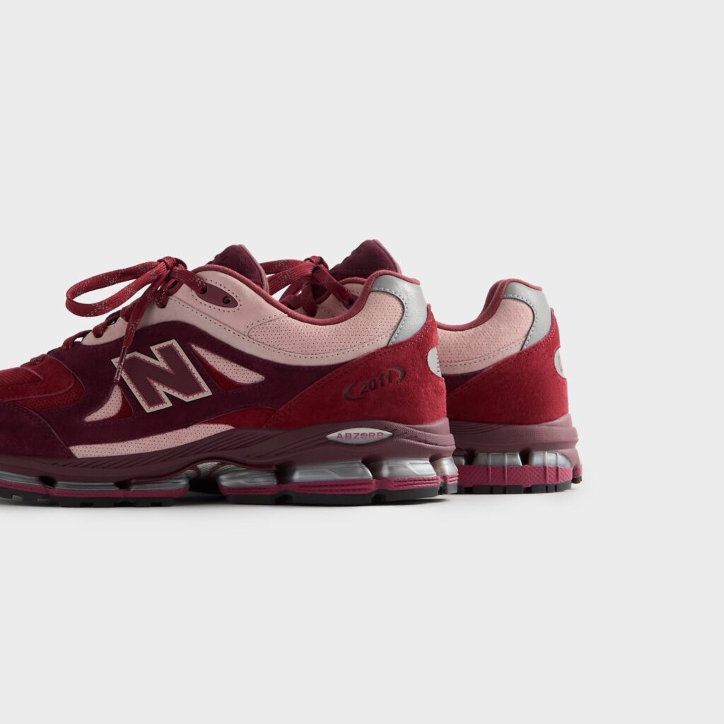 Кроссовки Ronnie Fieg & New Balance 2011 - Chocolate Truffle / Sepia Rose