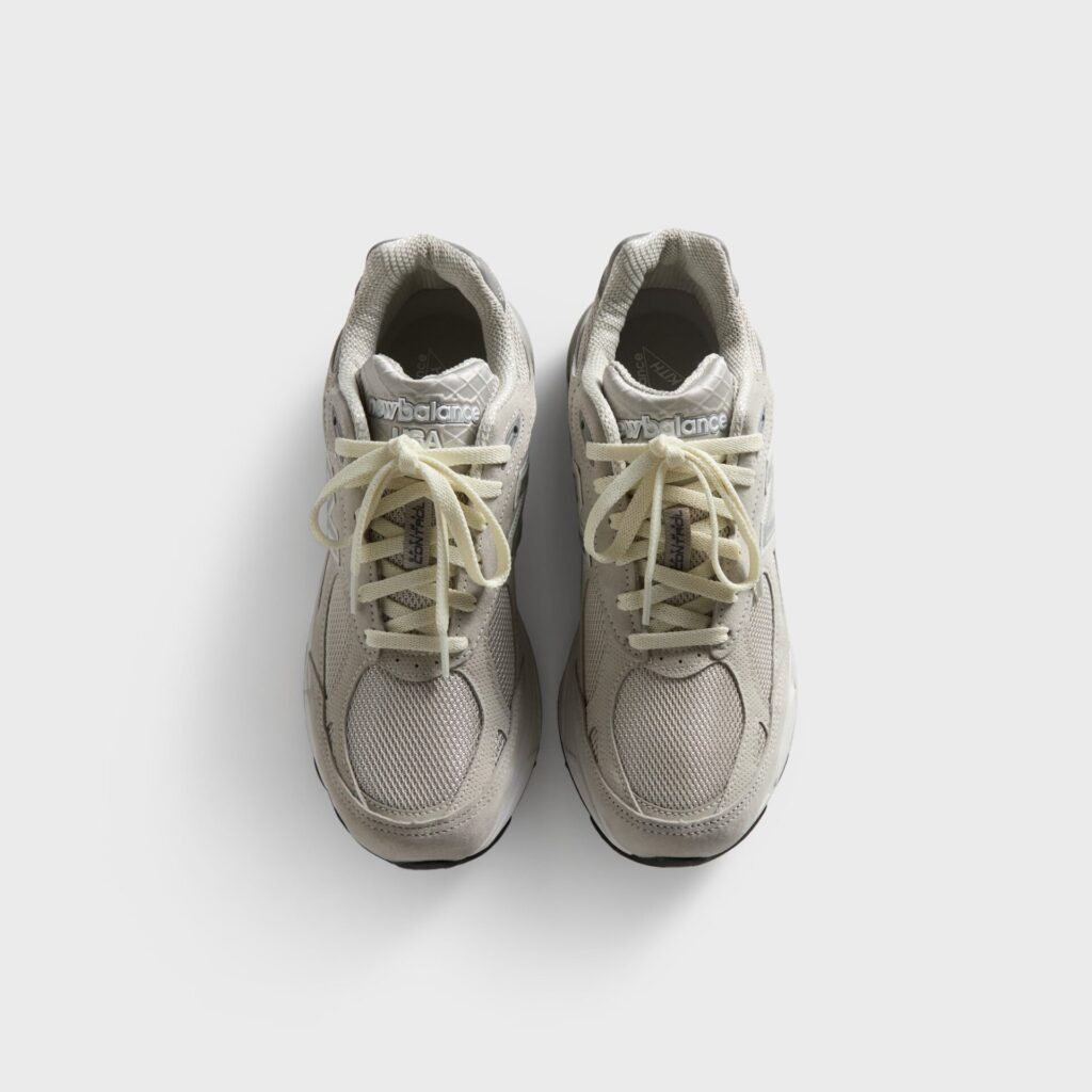 Кроссовки Kith & New Balance Made in USA 990v3 - Hallow