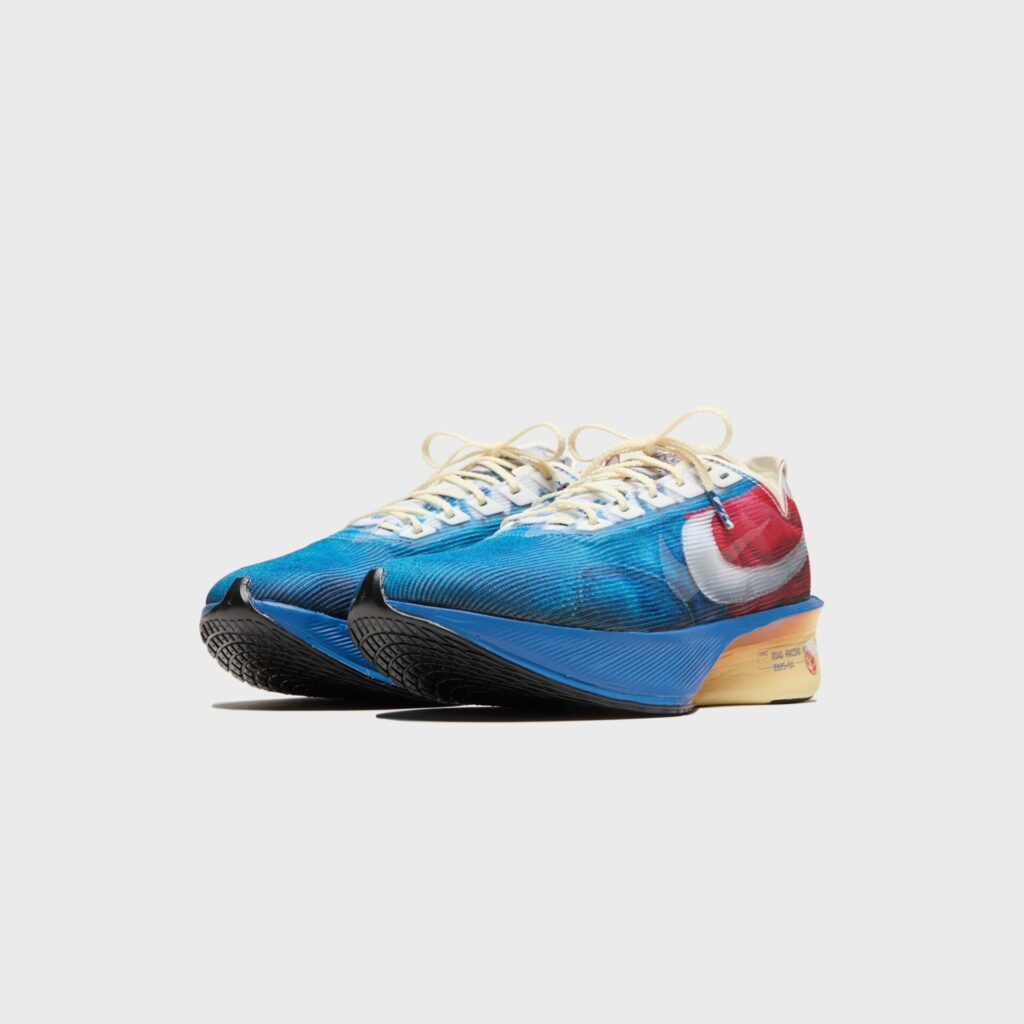 Кроссовки Nike Zoomx Vaporfly Next 4 Pre Montreal - Multi Color / Clear / Mountain Blue / Fire Red