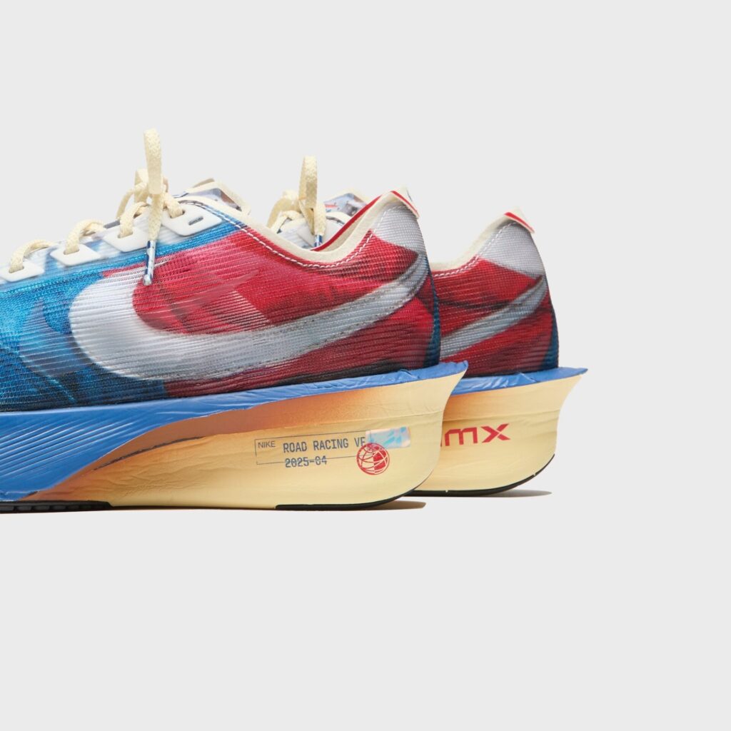 Кроссовки Nike Zoomx Vaporfly Next 4 Pre Montreal - Multi Color / Clear / Mountain Blue / Fire Red