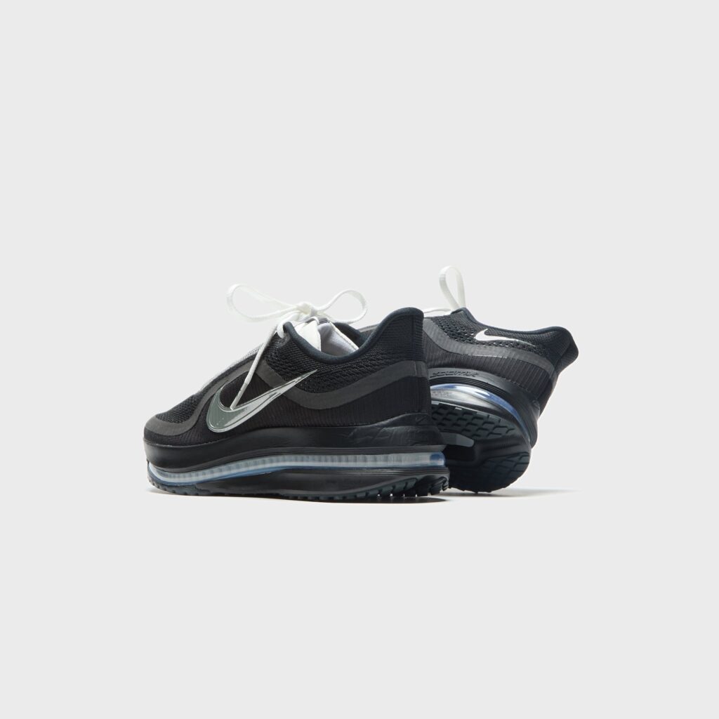 Кроссовки Nike Pegasus Premium SP - Black / Metallic Silver / White