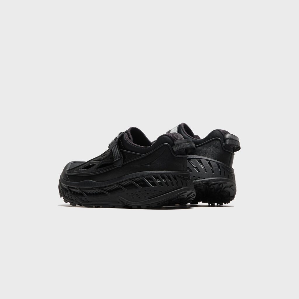Кроссовки HOKA One One Stinson Breeze - Black / Carbon Black