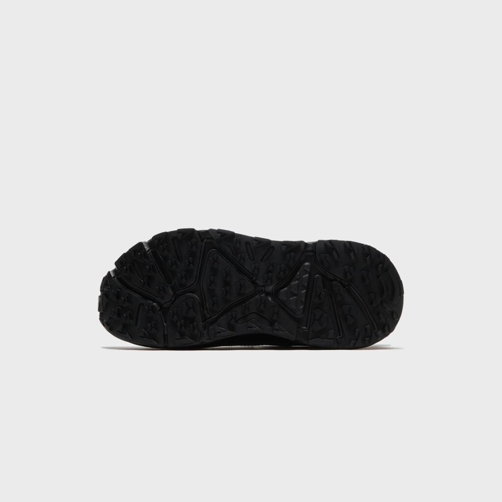 Кроссовки HOKA One One Stinson Breeze - Black / Carbon Black