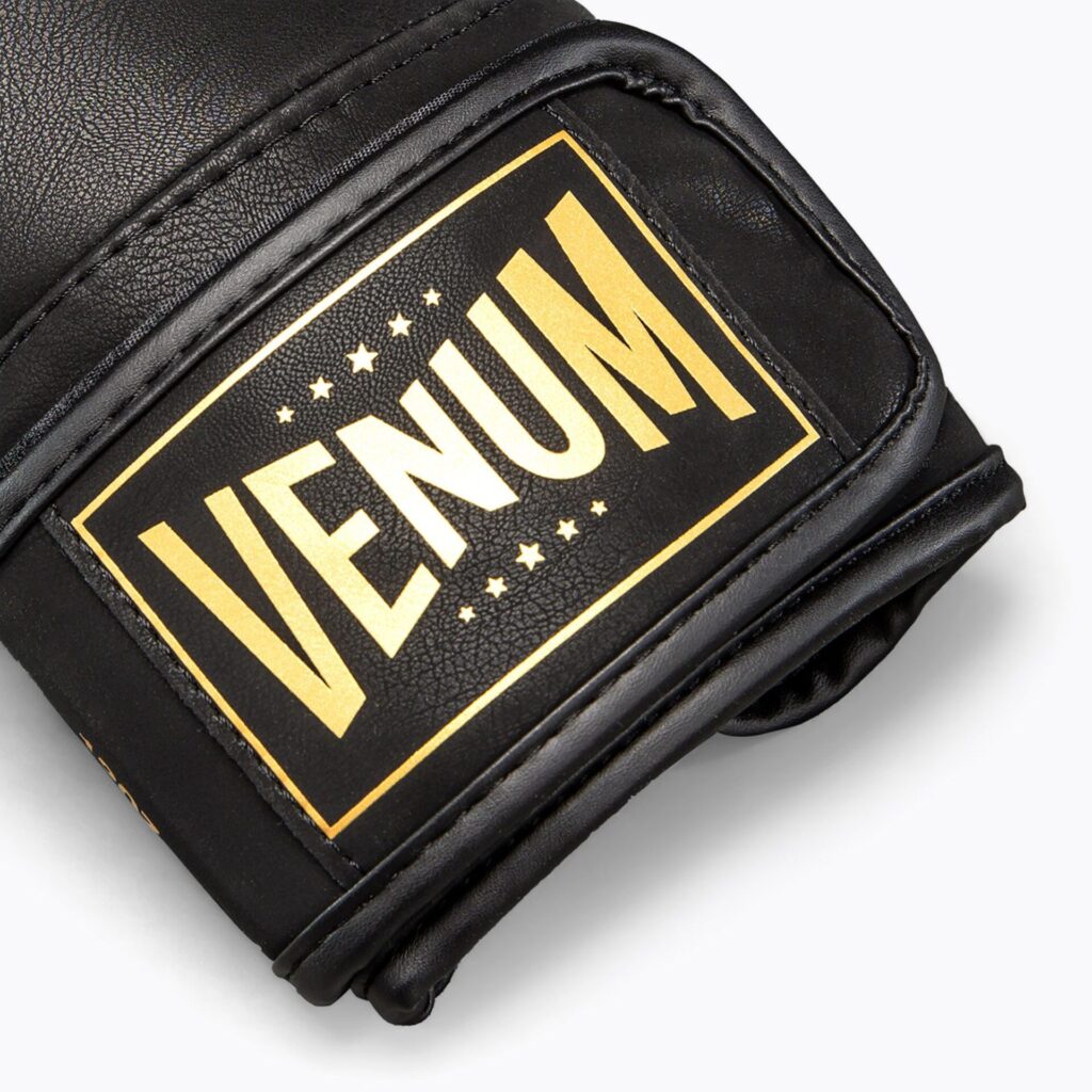 Боксёрские перчатки Venum G-Core Boxing black/gold