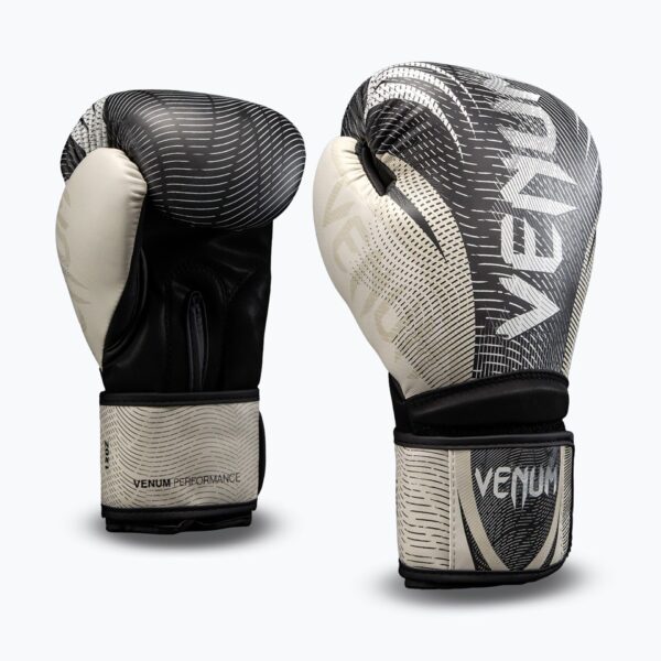 Боксёрские перчатки Venum Galactic 3.0 Boxing off white/black