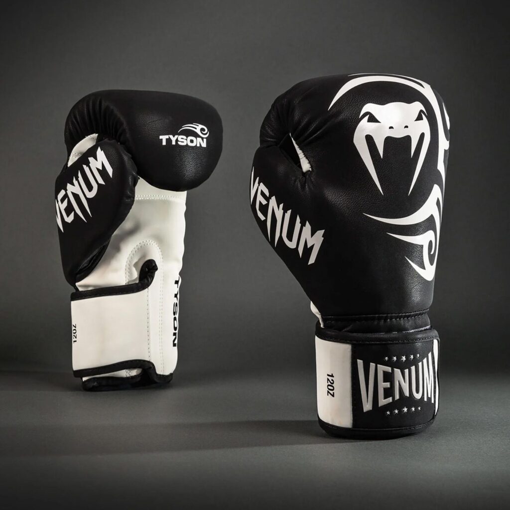 Боксёрские перчатки Venum Mike Tyson Replica Boxing