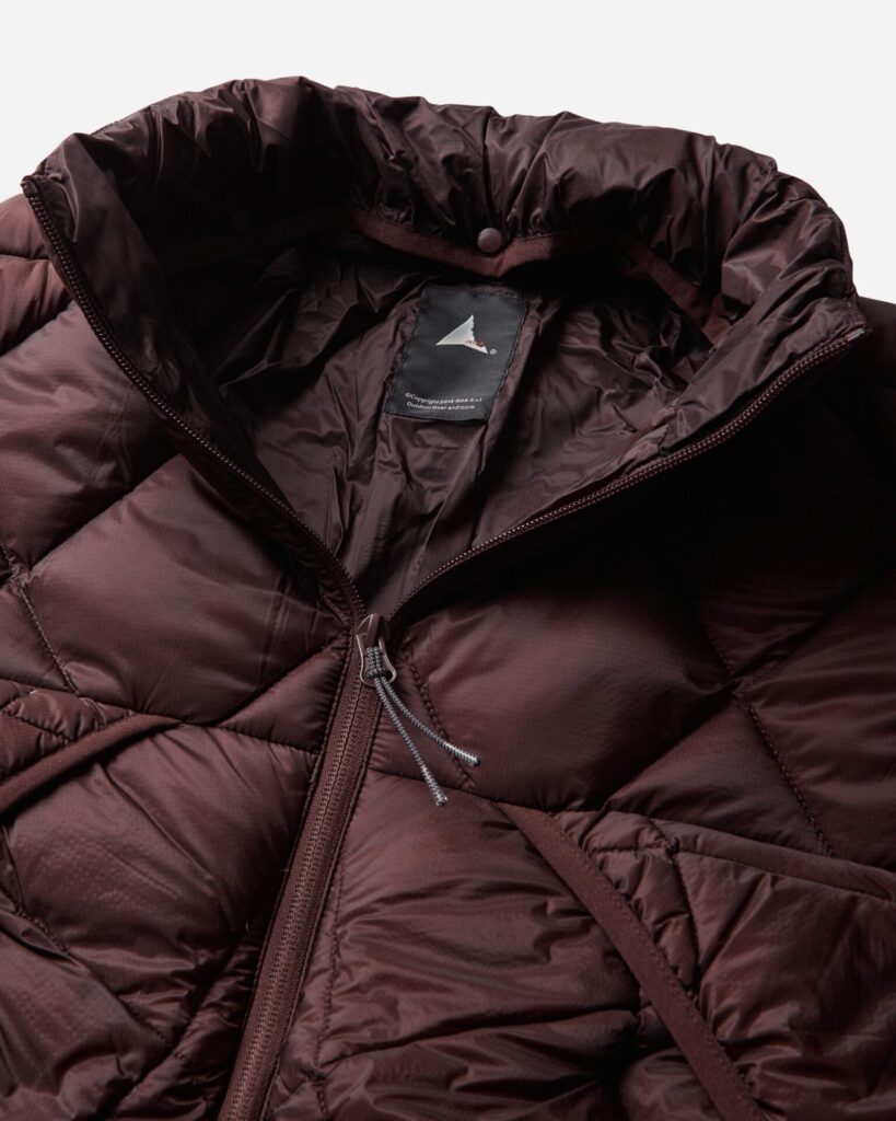ROA Куртка Nuna 800 Fill Power Hooded Down Burgundy