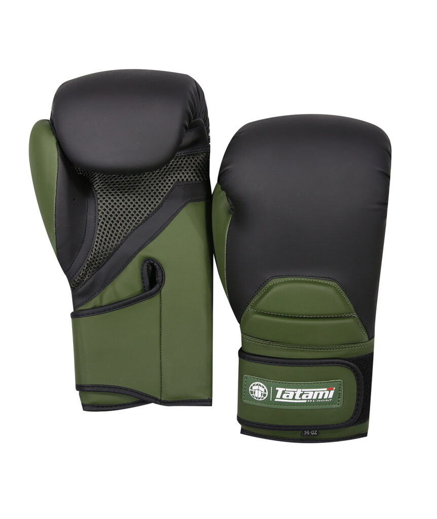 Перчатки Strike Boxing s