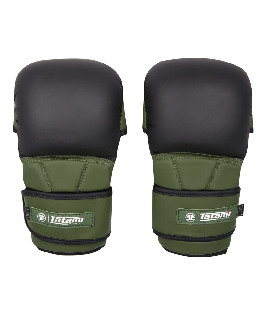 Перчатки Strike 6oz MMA Sparring s