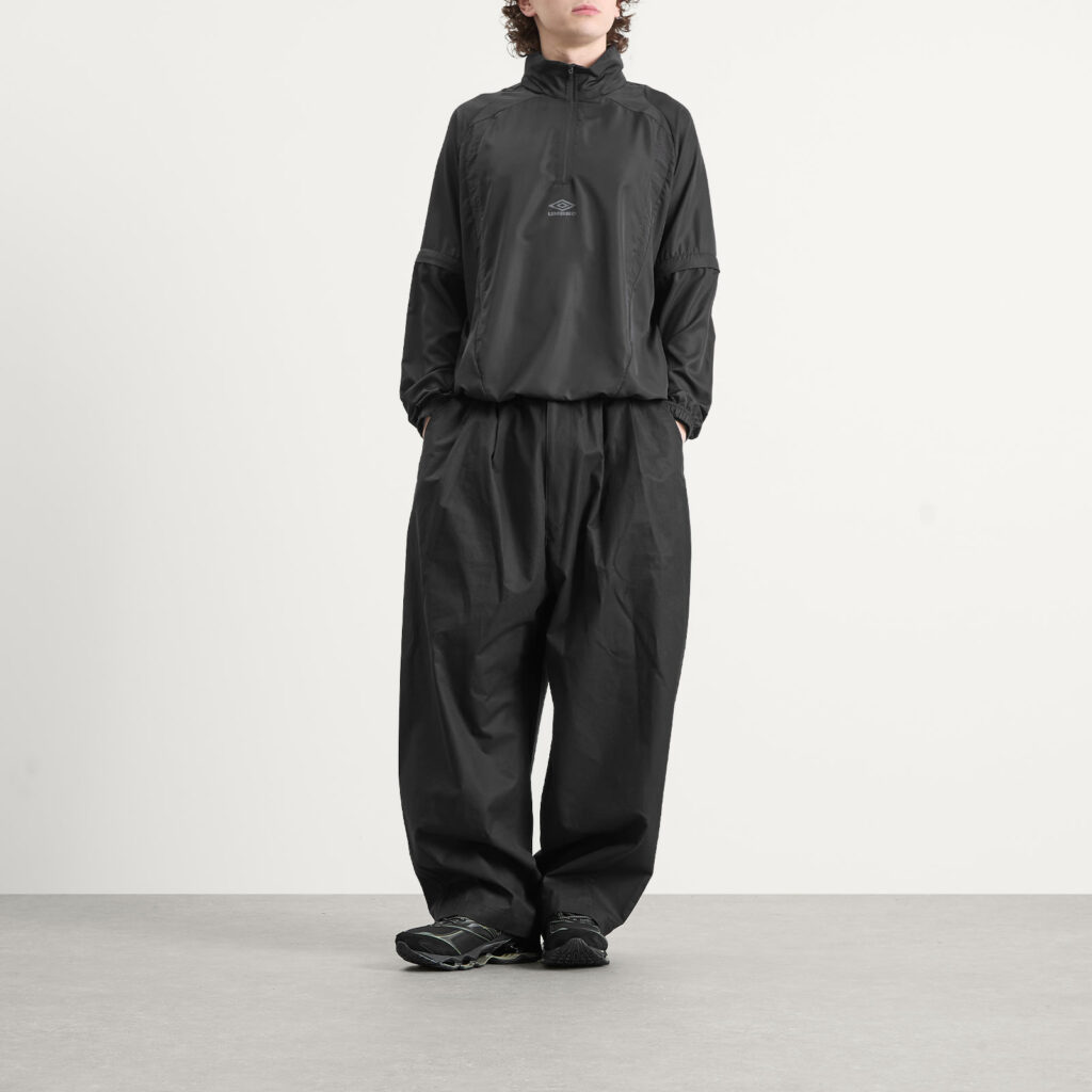 Ветровка Umbro Zip Off Sleeve Wind