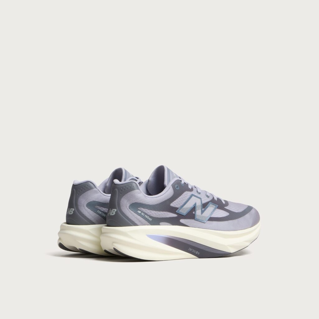 Кроссовки New Balance Supercomp Rebel