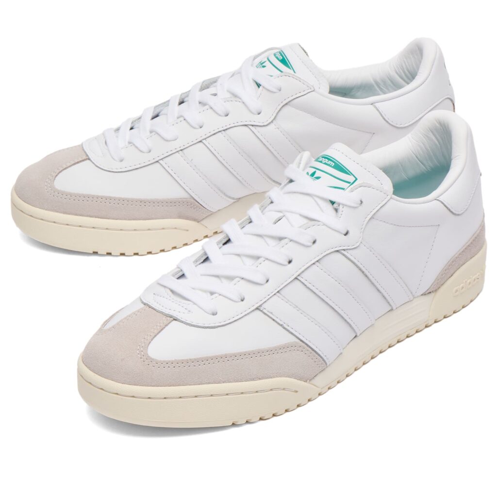 Кроссовки adidas Tangum