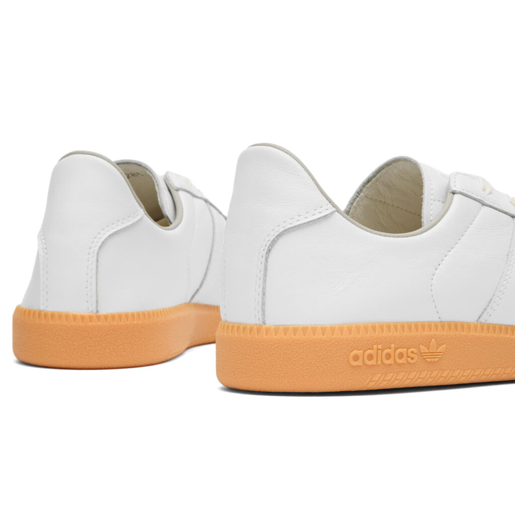 Кроссовки adidas Bw Army Decon