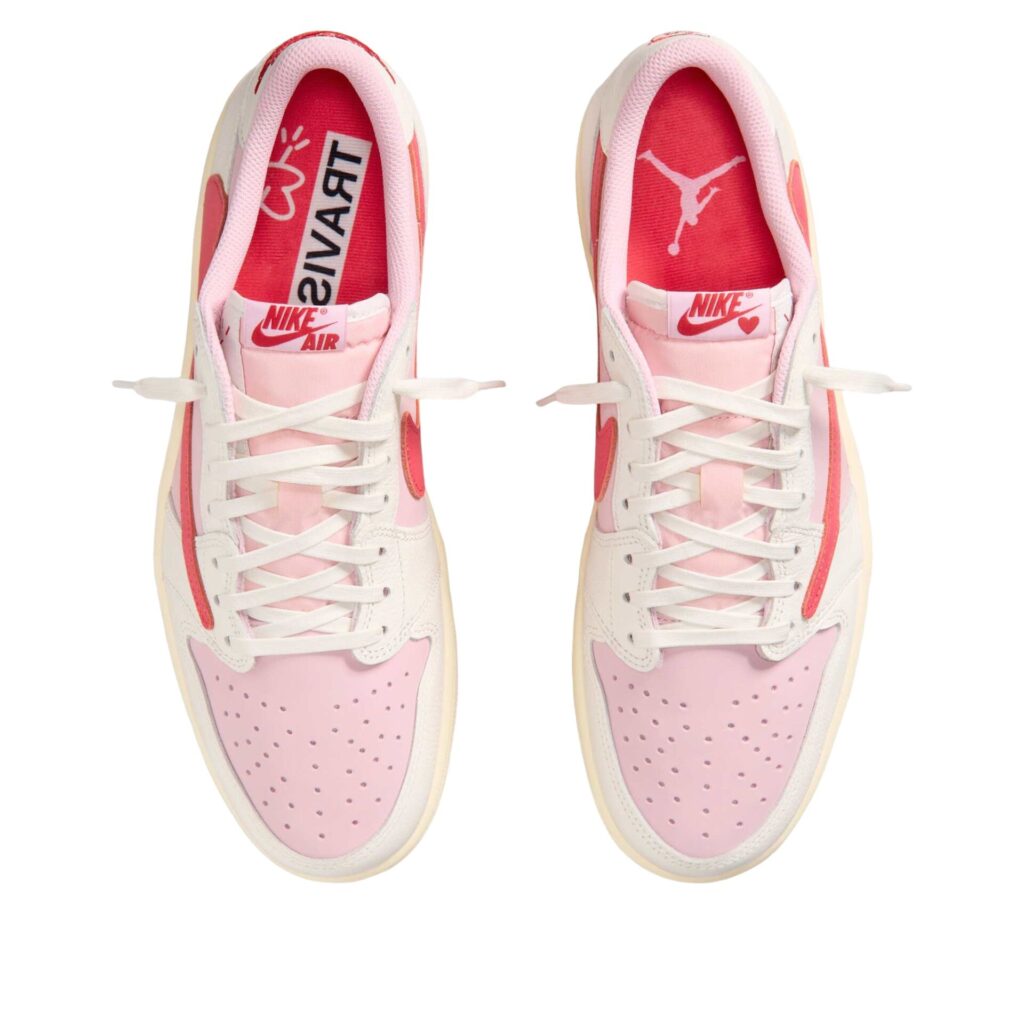 Кроссовки Air Jordan 1 Low OG x Travis Scott 'Tropical Pink' IQ7604-101