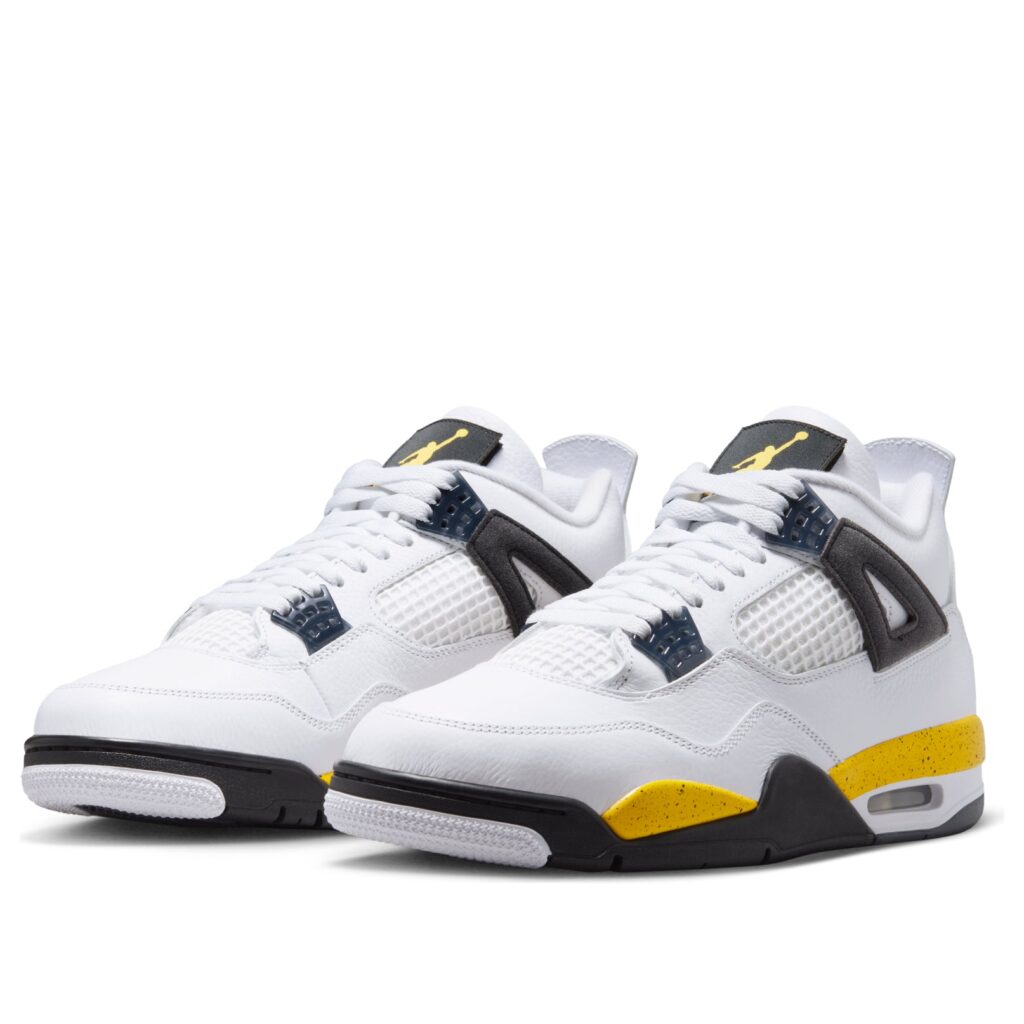 Кроссовки Air Jordan 4 Retro 'Tour Yellow' IO2463-102