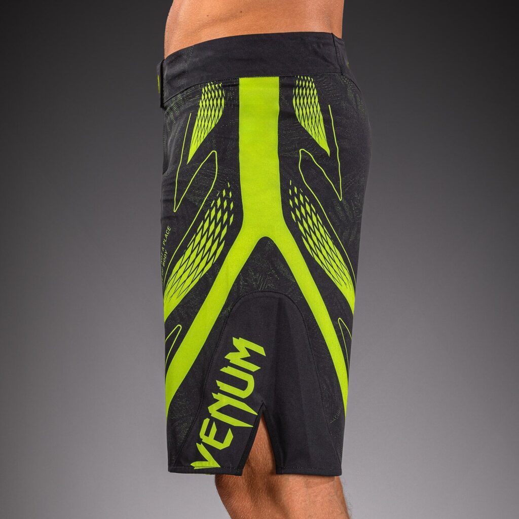 Шорты Venum Amazonia Reborn Fight - Black/Green