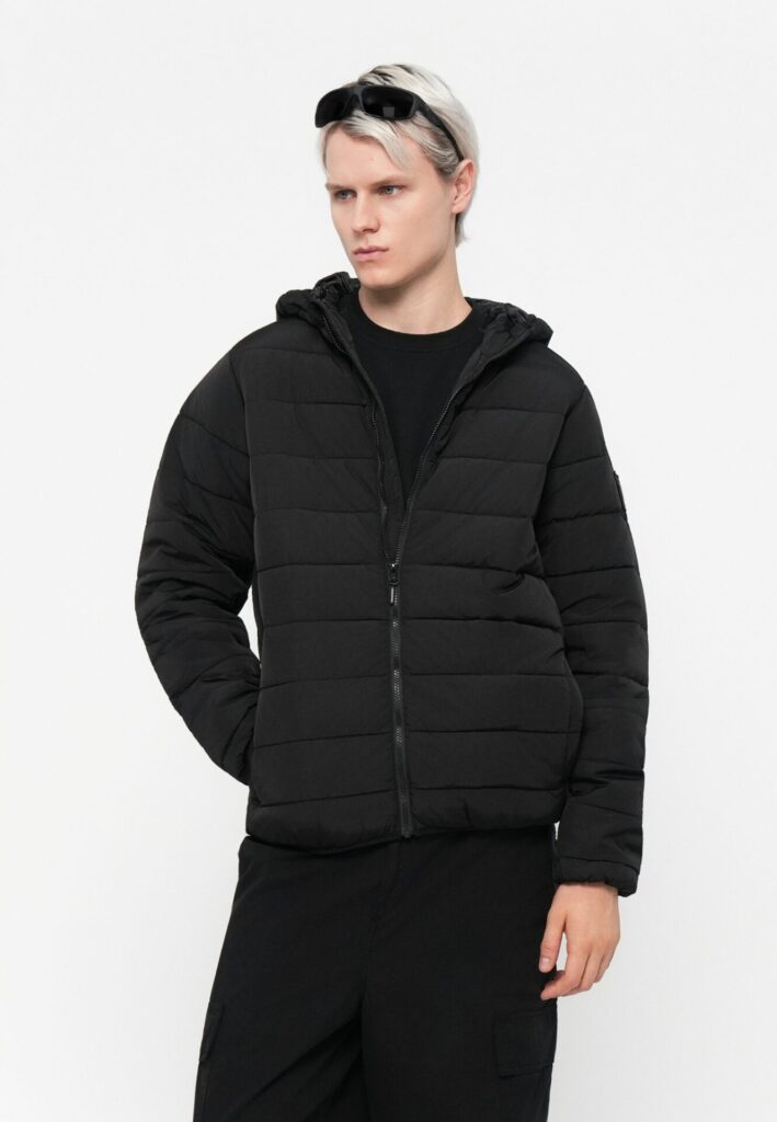 Пуховик Weekend Offender