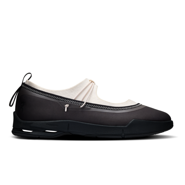 Кроссовки Cloudnova Moon Mary Jane: Women's All-Day