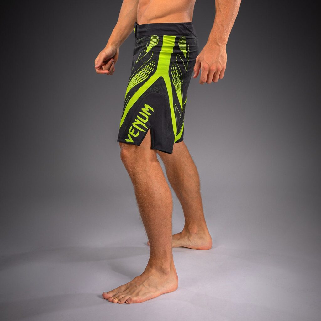 Шорты Venum Amazonia Reborn Fight - Black/Green