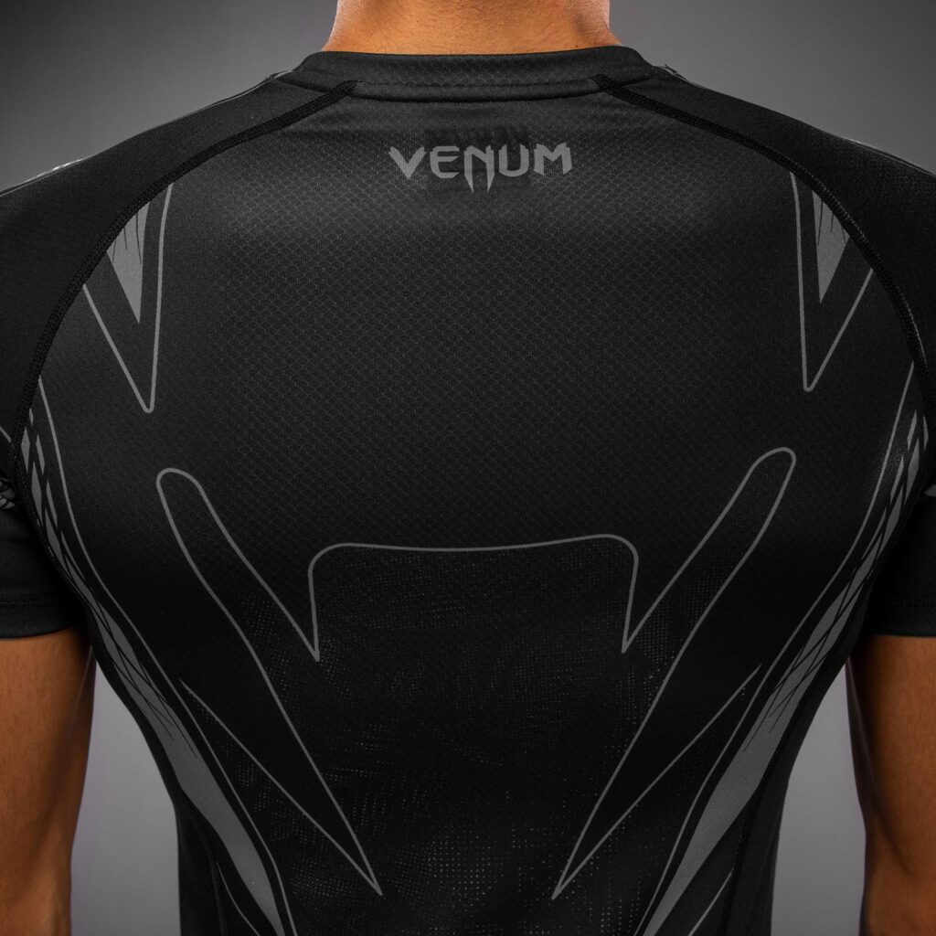 Рашгард Venum Amazonia Reborn Short Sleeve - Black/Grey