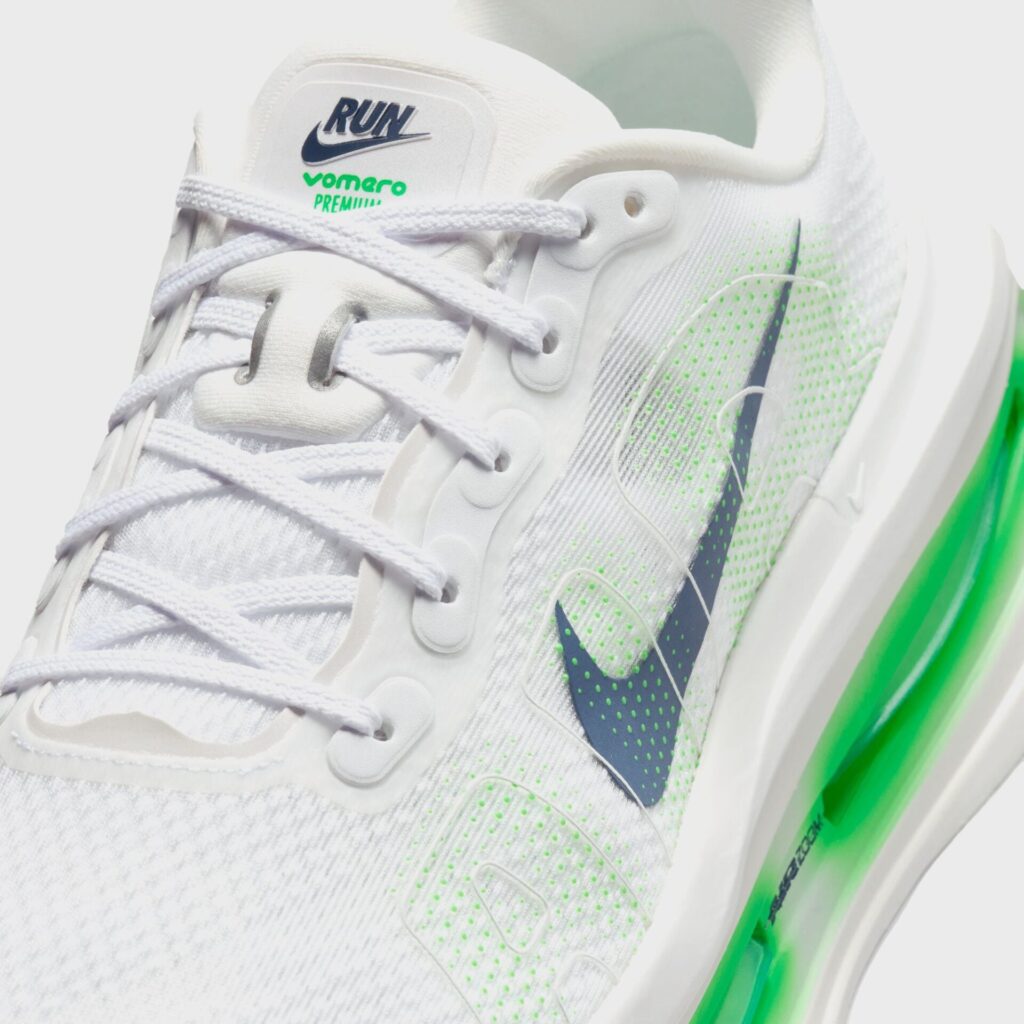 Кроссовки Nike Vomero Premium - White / Green Spark / Summit White / Midnight Navy