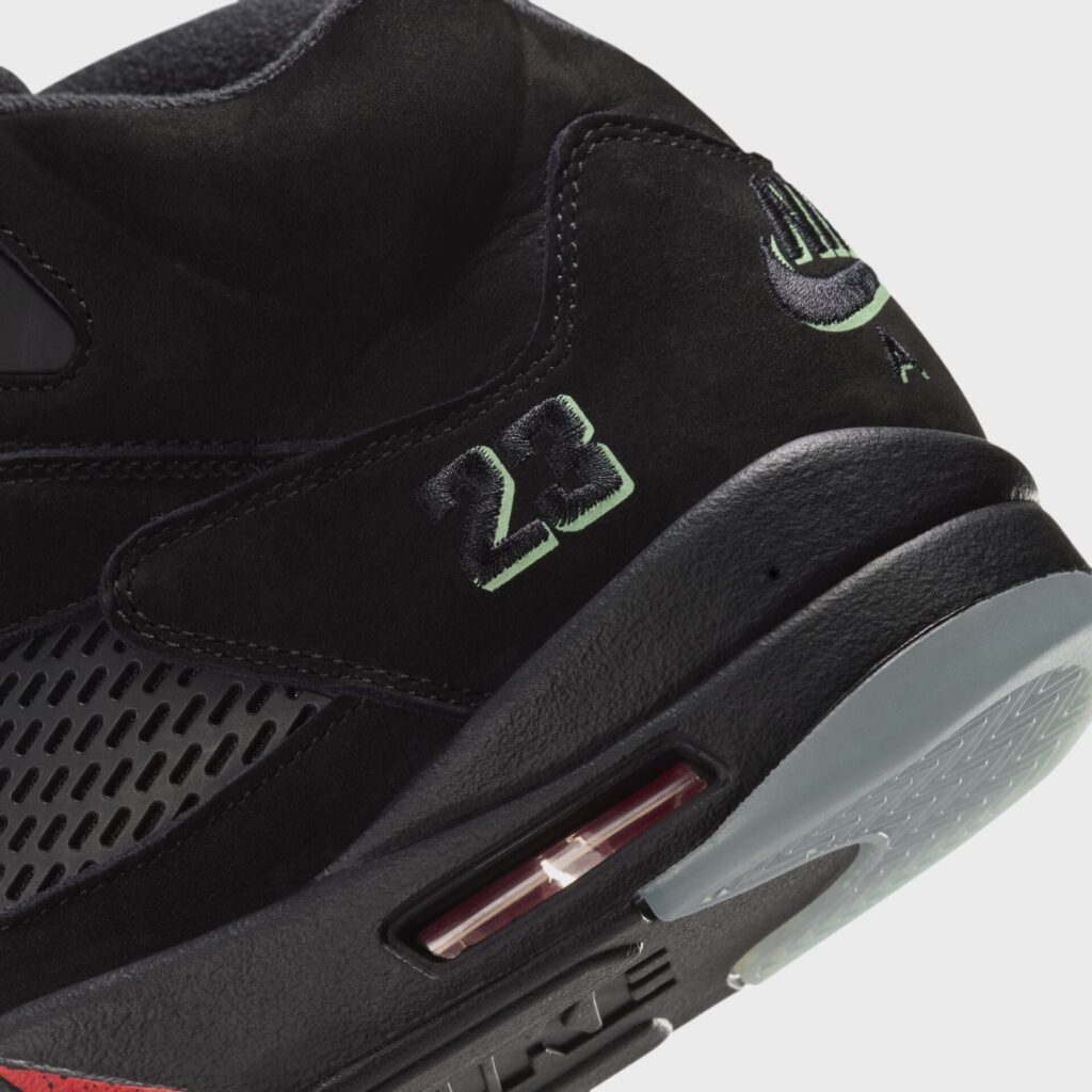 Кроссовки Jordan Air Jordan 5 Retro - Black / Picante Red / Glow In The Dark / Multi Color