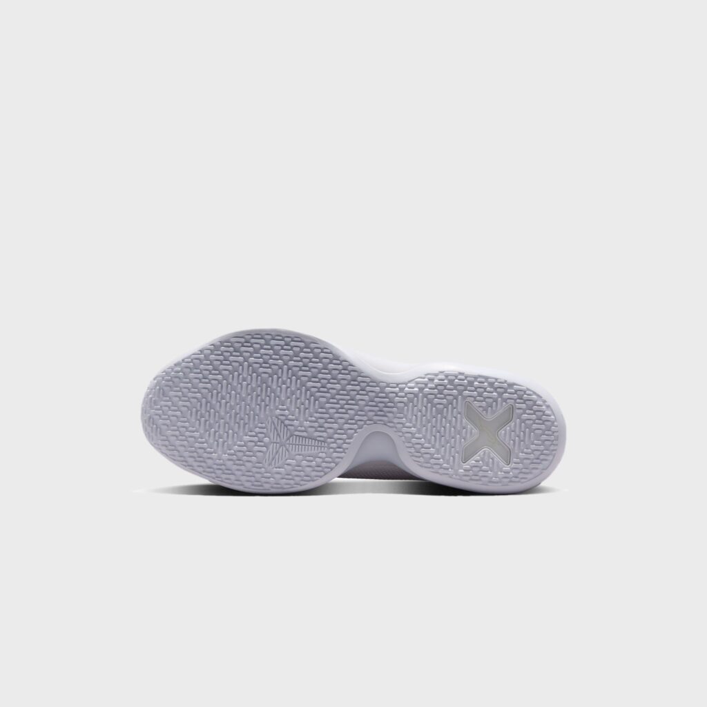 Кроссовки Nike Kobe 10 Protro - White