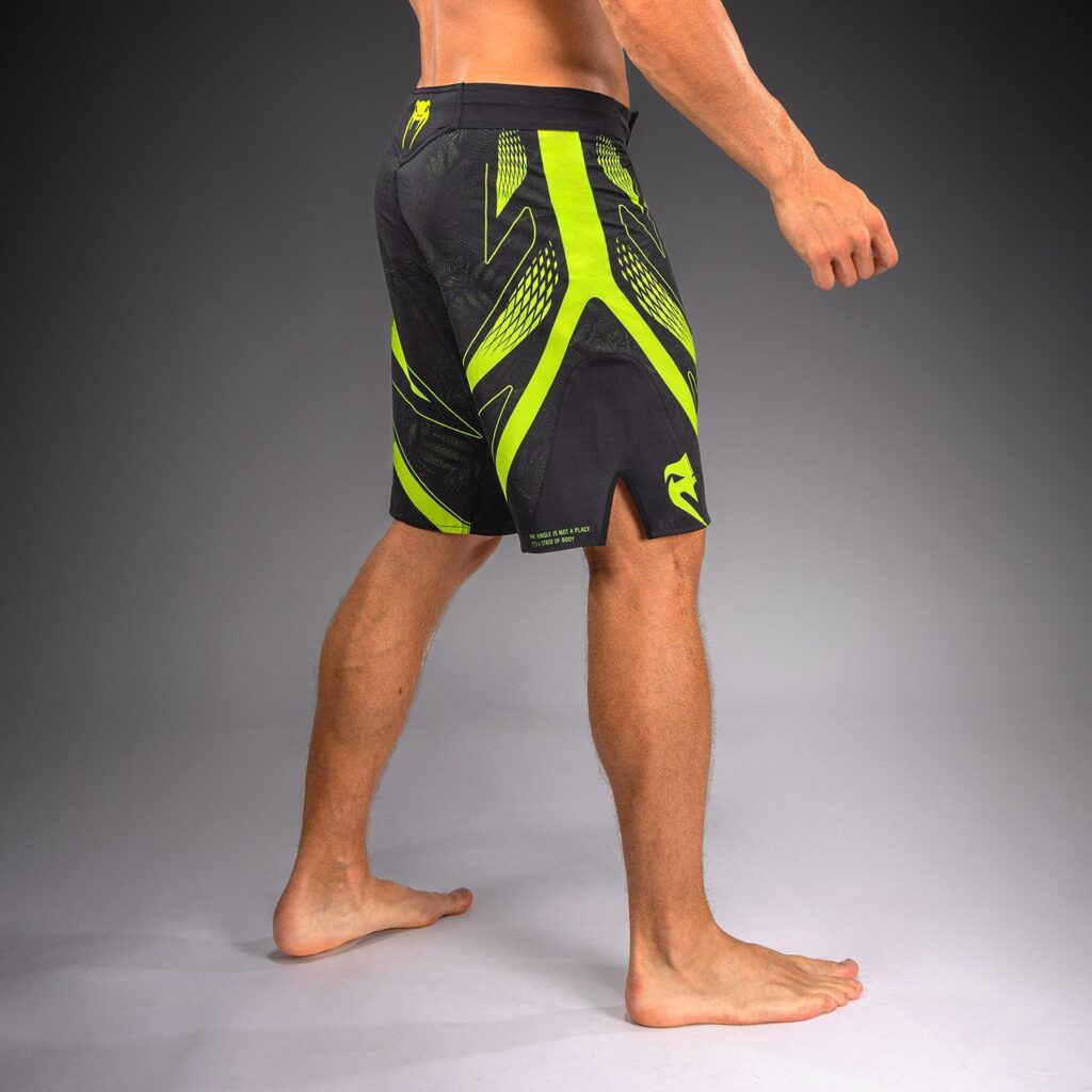 Шорты Venum Amazonia Reborn Fight - Black/Green