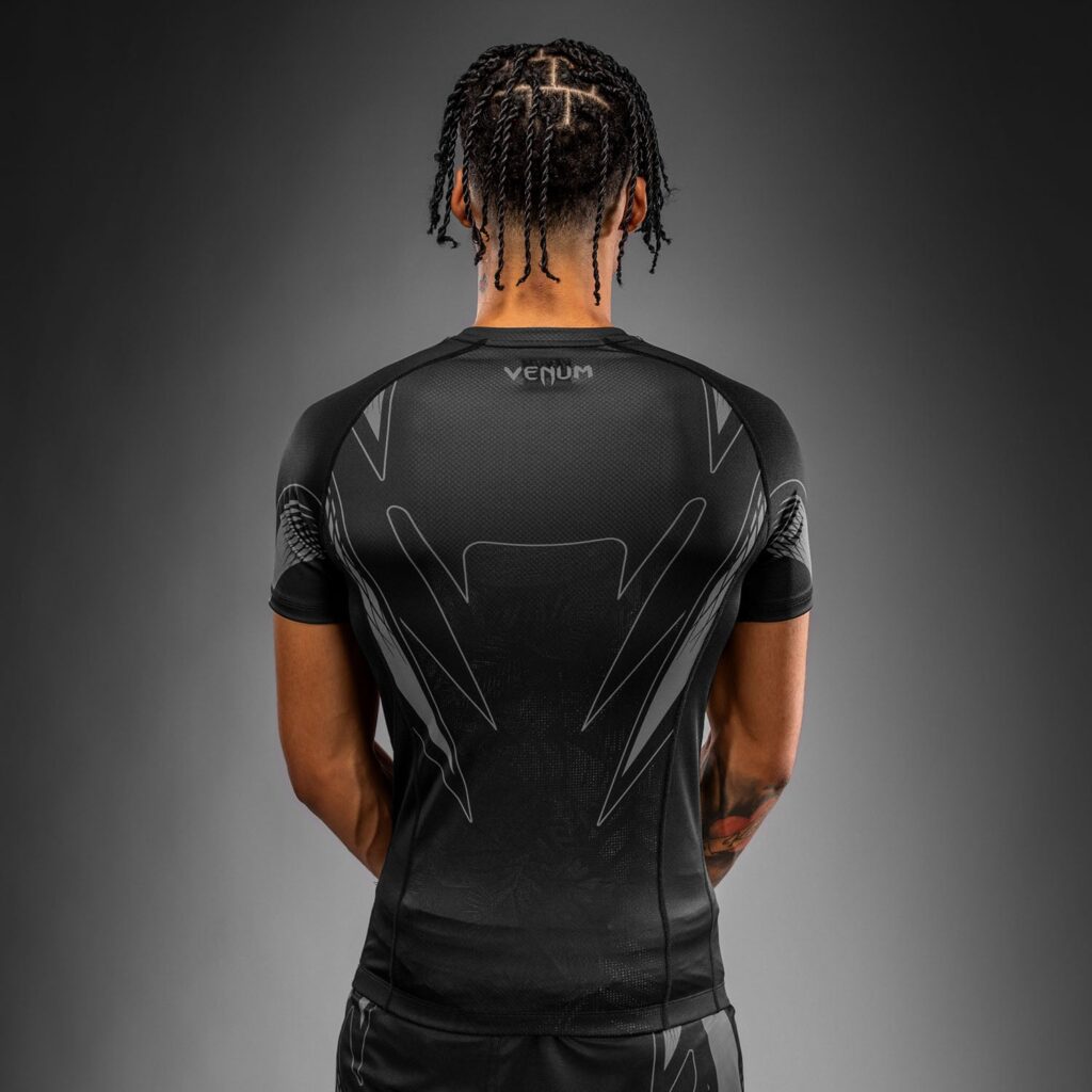 Рашгард Venum Amazonia Reborn Short Sleeve - Black/Grey