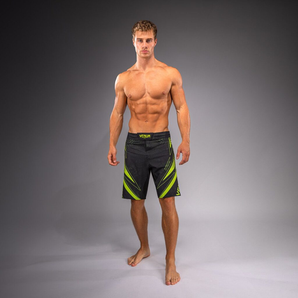 Шорты Venum Amazonia Reborn Fight - Black/Green