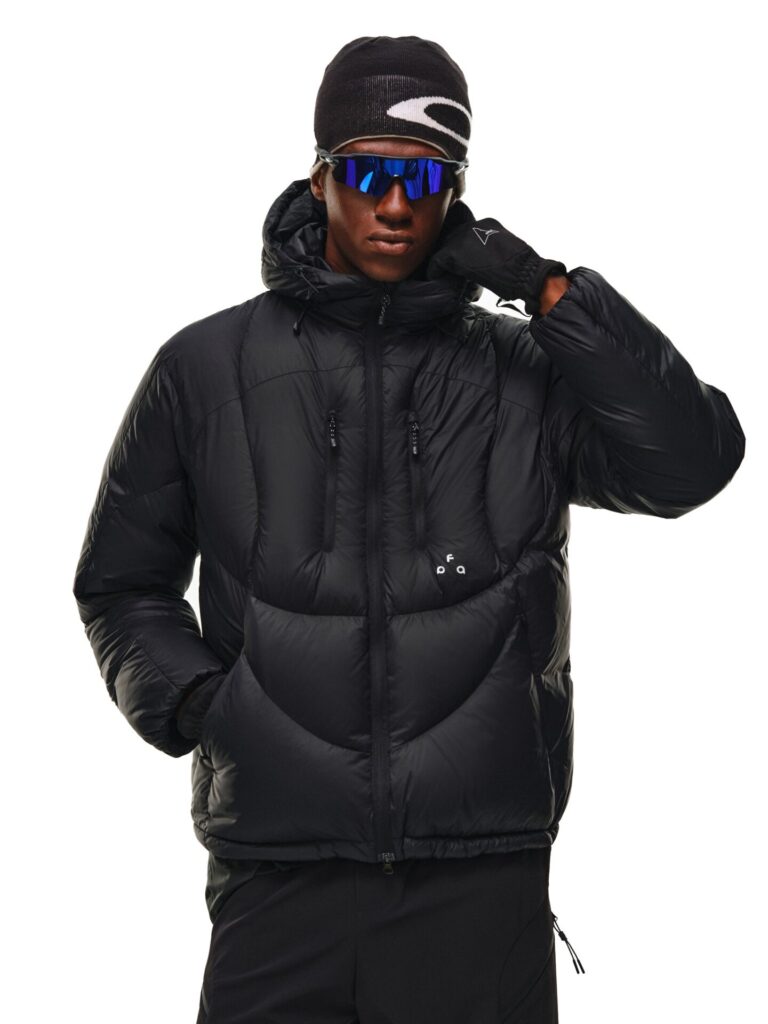 FPA Пуховик Curved Structur Hooded Down