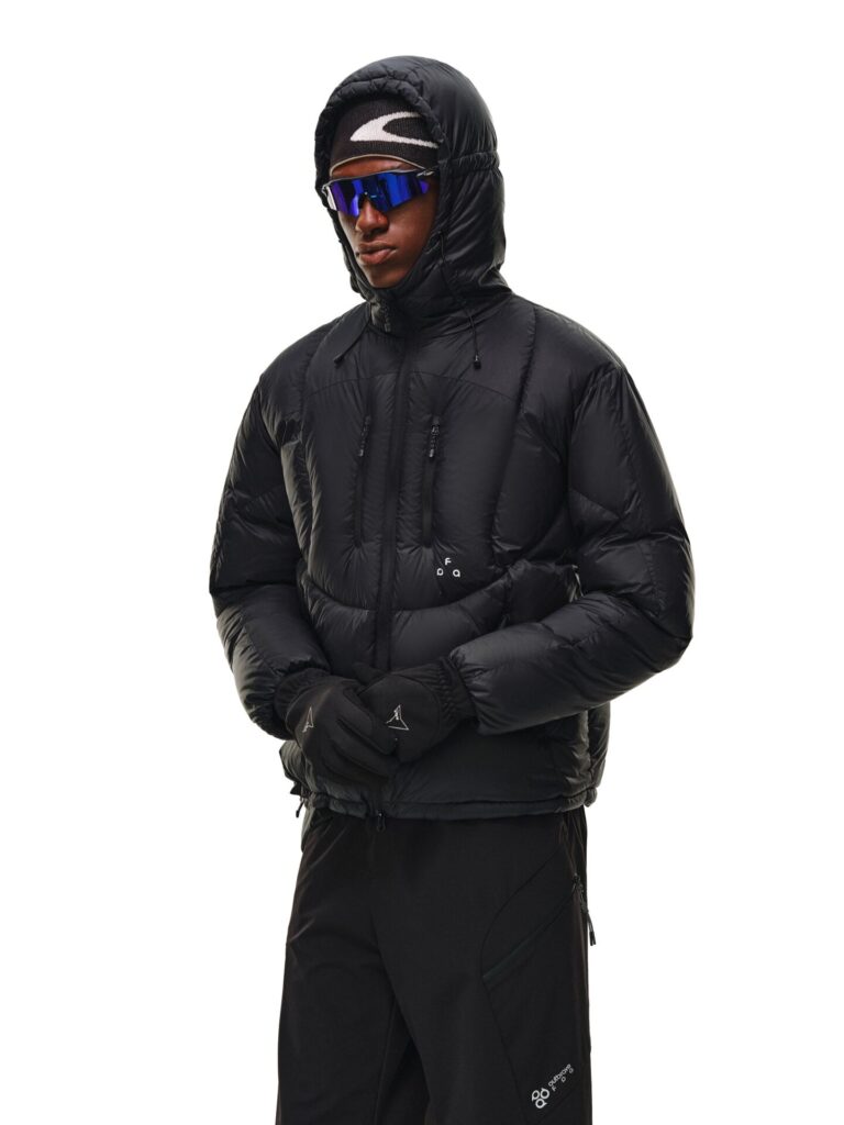 FPA Пуховик Curved Structur Hooded Down