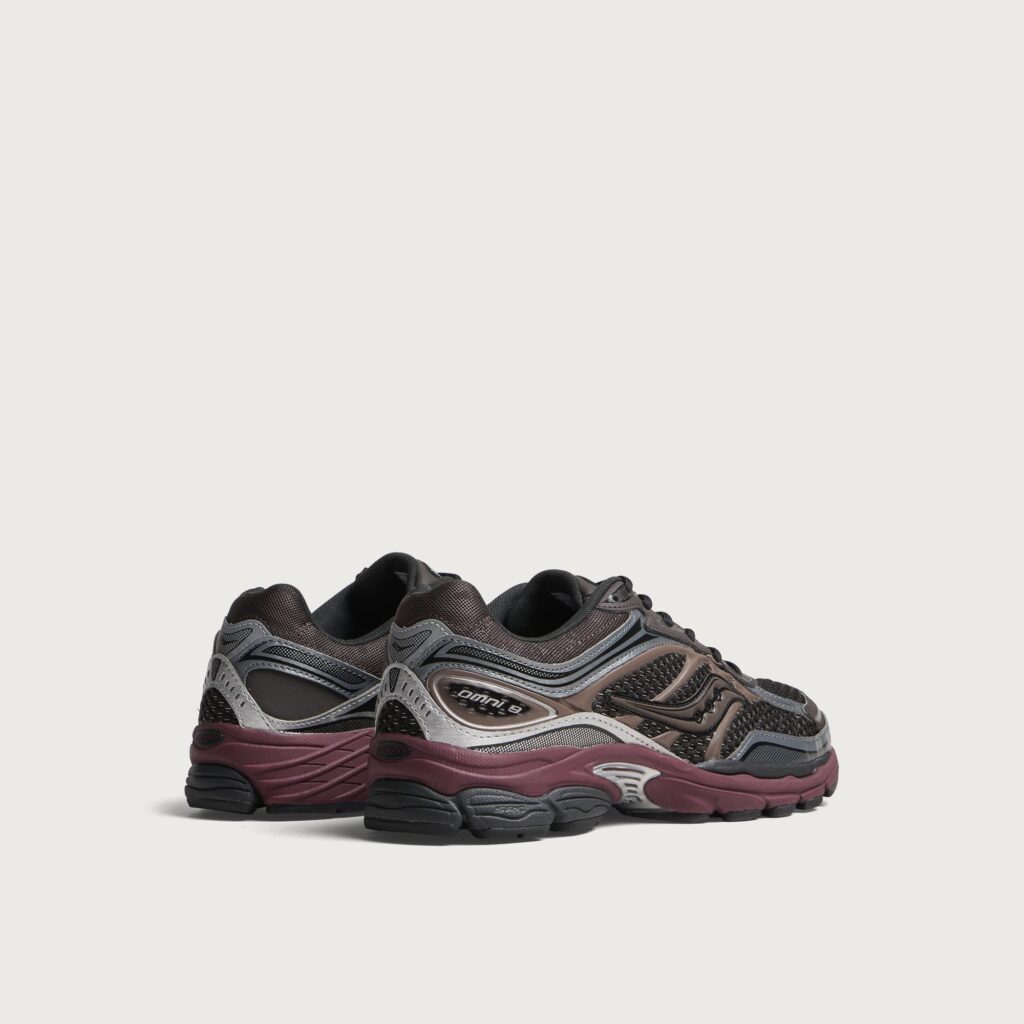 Кроссовки Saucony Progrid Omni 9 Tech Premium