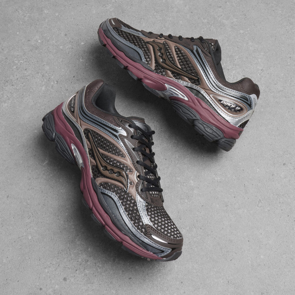 Кроссовки Saucony Progrid Omni 9 Tech Premium