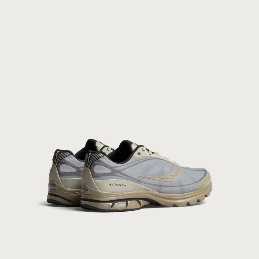Кроссовки Saucony Kinvara 1