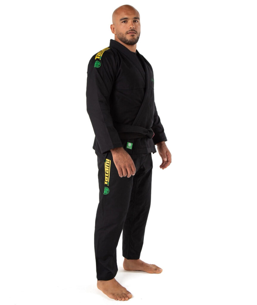 Tatami Кимоно Elements Superlite V2 Brasileiro - Black