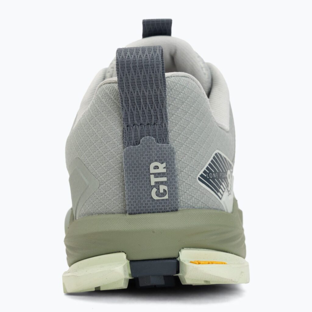 Женские кроссовки для бега Altra Lone Peak 9+ glacier